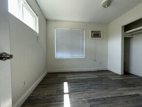 14391 Green Vista Dr in Fontana, CA - Building Photo - Building Photo