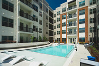 Paloma West Midtown in Atlanta, GA - Building Photo - Building Photo