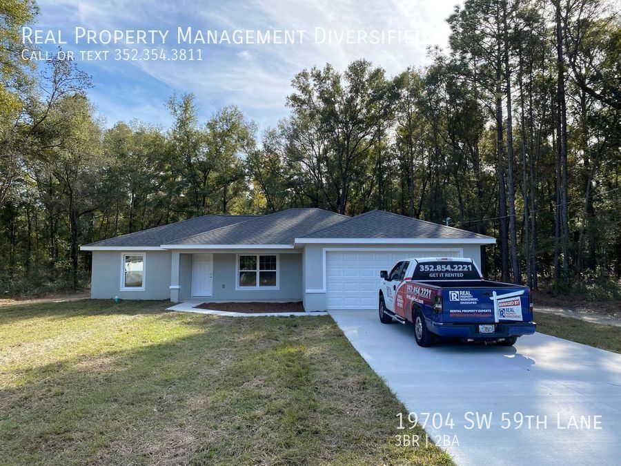 19704 SW 59th Ln in Dunnellon, FL - Building Photo