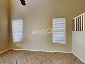 1505 S 113th Dr in Avondale, AZ - Foto de edificio - Building Photo