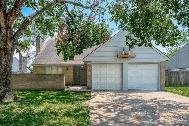 property at 5023 Whispering Falls Dr