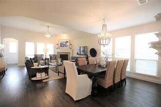 2161 Balcones Dr in Carrollton, TX - Building Photo - Building Photo