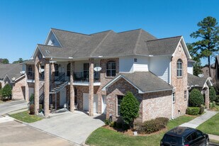 Regency Oaks Condo in Cypress, TX - Building Photo
