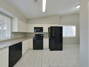 23426 Canyon Lake Dr in Spring, TX - Building Photo - Building Photo