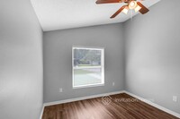 2058 Sarah Louise Dr in Brandon, FL - Building Photo - Building Photo