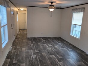 55 Beverly Ln in Nassau, NY - Building Photo - Building Photo