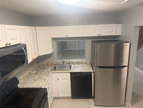 4749 NW 82nd Ave in Lauderhill, FL - Building Photo - Building Photo