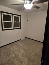 773 Wanda Ave in Neenah, WI - Building Photo - Building Photo