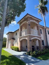 2731 SE 12th Pl in Homestead, FL - Building Photo - Building Photo