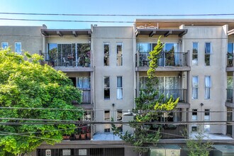 425 Orange St in Oakland, CA - Building Photo - Building Photo