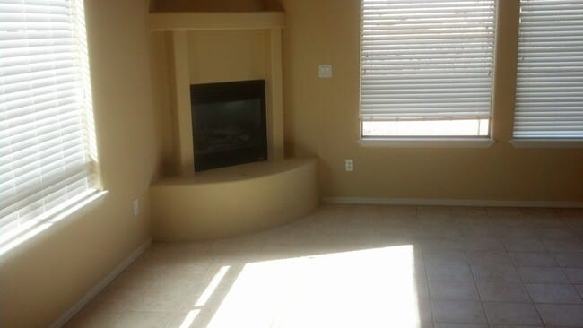 2899 Longbow Dr in Las Cruces, NM - Building Photo - Building Photo