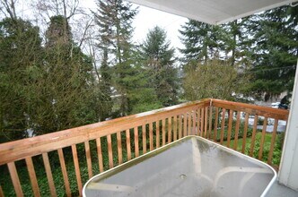 500 National Ave N in Bremerton, WA - Building Photo - Building Photo