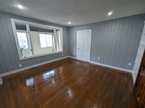 44 White St in Cohoes, NY - Building Photo - Building Photo