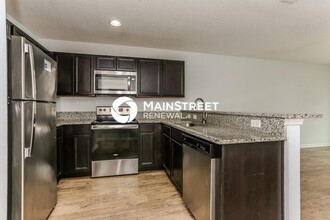 557 Eiseman Wy in Jacksonville, FL - Building Photo - Building Photo