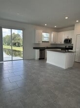 7728 Stone Crk Trl in Kissimmee, FL - Building Photo - Building Photo