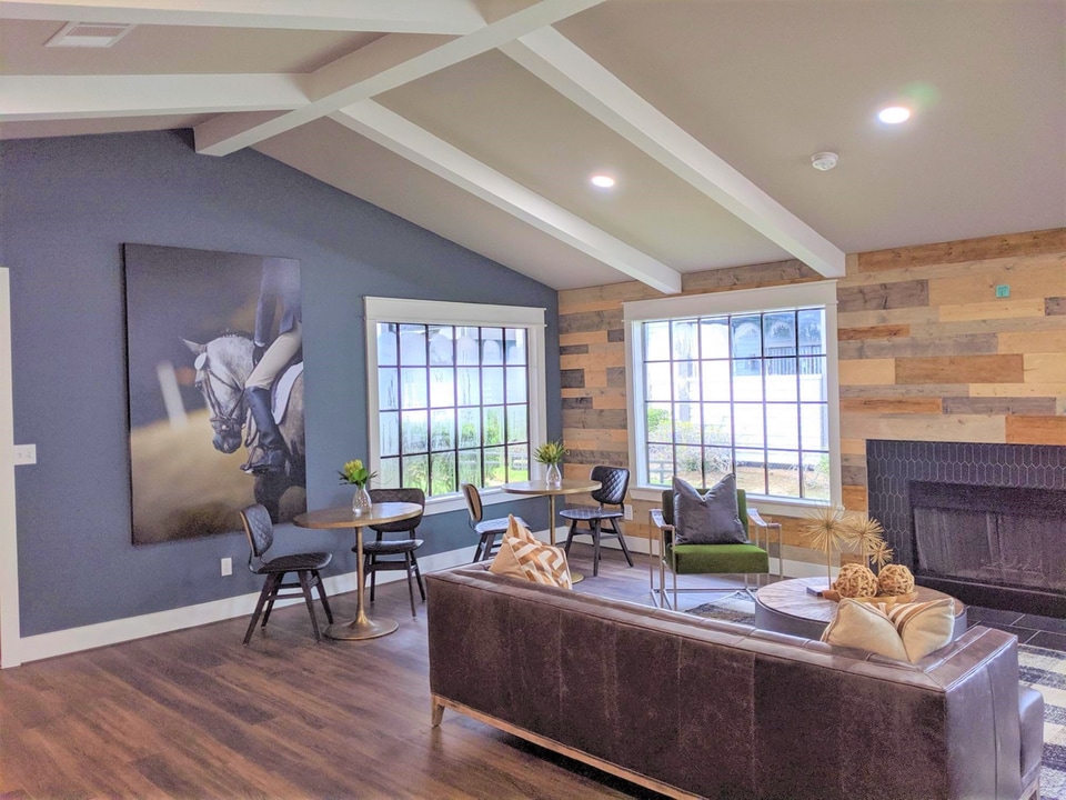 Steepleway Downs Photo