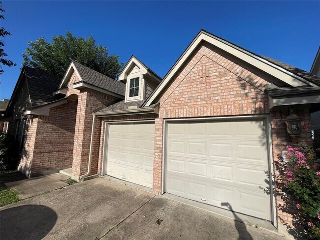 3201 Winding Shore Ln in Pflugerville, TX - Building Photo - Building Photo