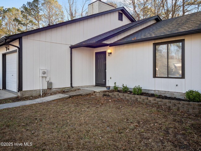 19 S Onsville Pl in Jacksonville, NC - Building Photo - Building Photo