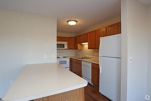 6935 70th Ct, Unit #106 in Kenosha, WI - Building Photo
