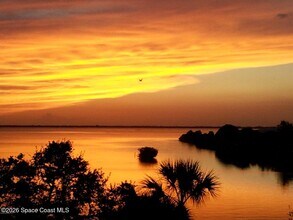 300 Columbia Dr in Cape Canaveral, FL - Building Photo - Building Photo