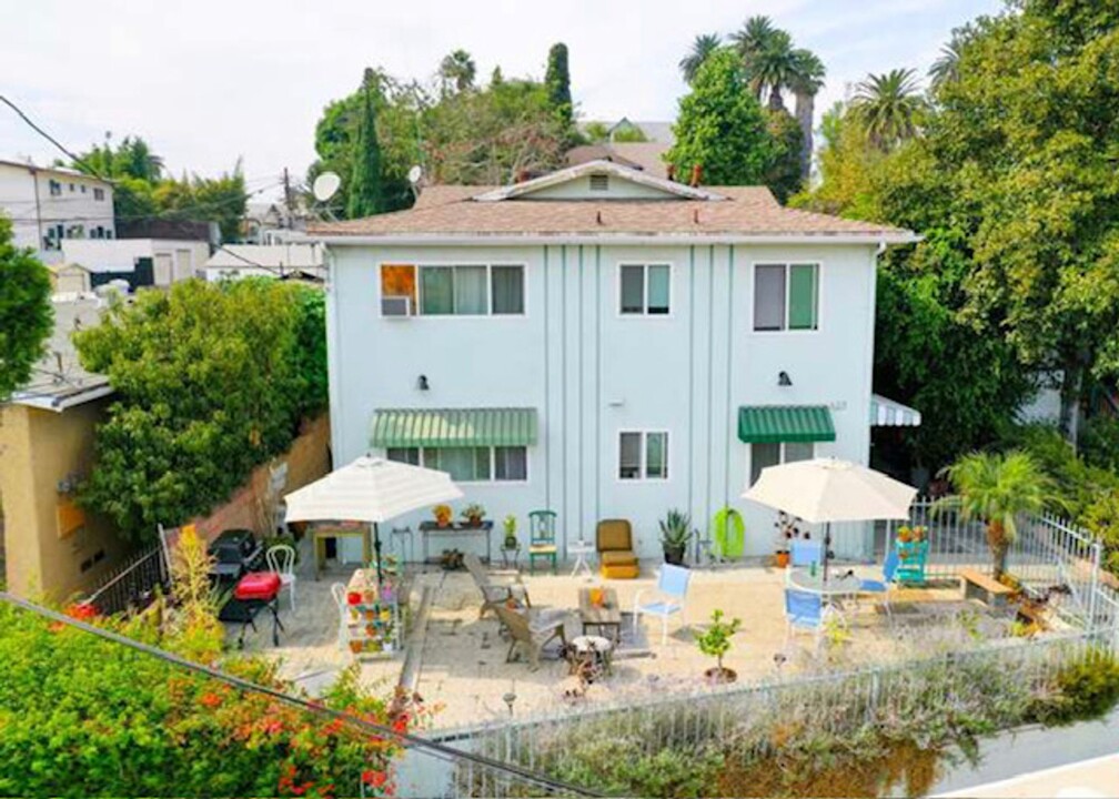 Belmont Apartments in Los Angeles, CA - Building Photo