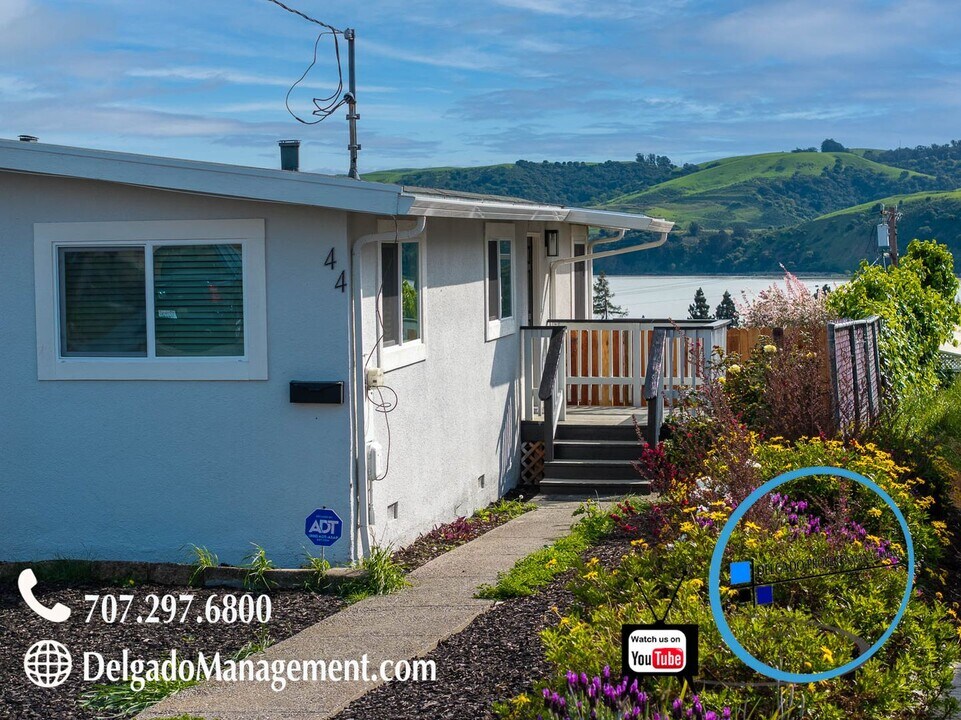 44 Carolina Dr in Benicia, CA - Building Photo