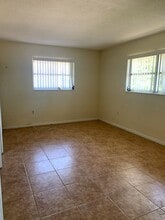 198 Joel Blvd in Lehigh Acres, FL - Building Photo - Building Photo