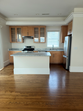 311 Spruce Ave in South San Francisco, CA - Building Photo - Building Photo