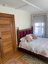 264 Washington St, Unit 1 in Gloucester, MA - Building Photo - Building Photo