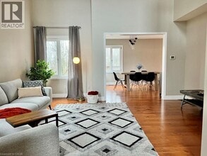 15 Oliver Ct in Kitchener, ON - Building Photo - Building Photo