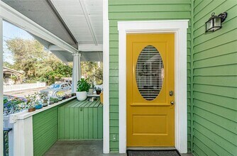 1009 8th St N in St. Petersburg, FL - Building Photo - Building Photo