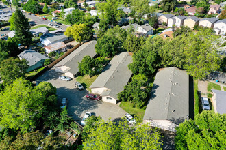 443 Robinson Ave in Yuba City, CA - Building Photo - Building Photo