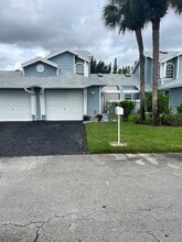 3841 Island Club Cir E in Atlantis, FL - Building Photo - Building Photo