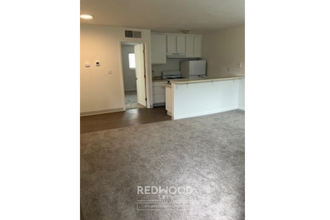 La Madera Apartments at 935 W. Swain Road in Stockton, CA - Building Photo - Interior Photo