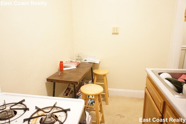 225 Kelton St in Boston, MA - Building Photo - Building Photo