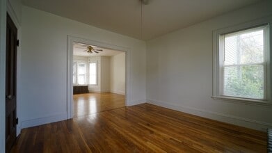 6 Water St in Danvers, MA - Foto de edificio - Building Photo