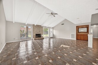 21318 Park Brook Dr in Katy, TX - Building Photo - Building Photo