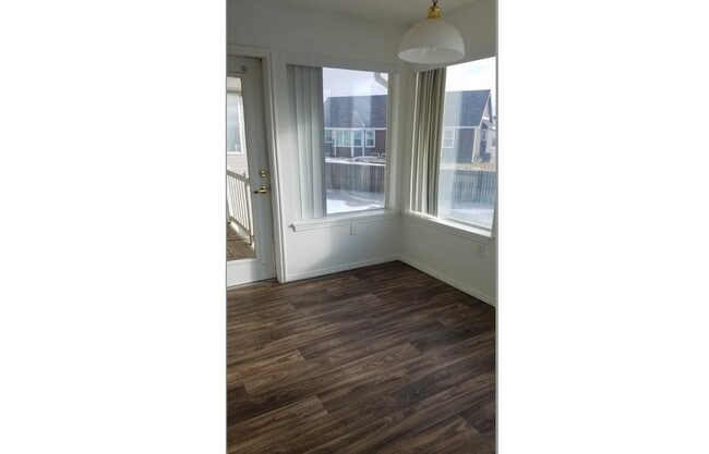 property at 3020 Lerwick Dr