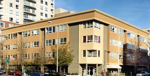 Vine Court Apartments in Seattle, WA - Building Photo