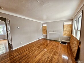 10326 Beaconsfield St in Detroit, MI - Building Photo - Building Photo