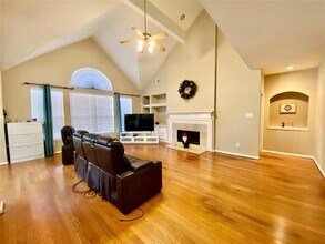 3151 Pleasant Cove Ct in Houston, TX - Building Photo - Building Photo