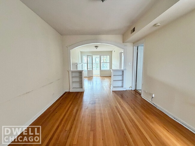 3441 W Schubert Ave, Unit 2 in Chicago, IL - Building Photo - Building Photo