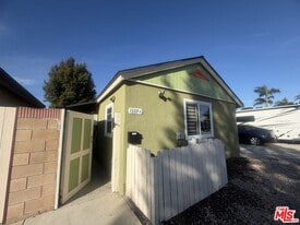 1337 W Olive Ave in Fullerton, CA - Building Photo