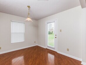 14202 Luscombe Farm Rd in Charlotte, NC - Building Photo - Building Photo