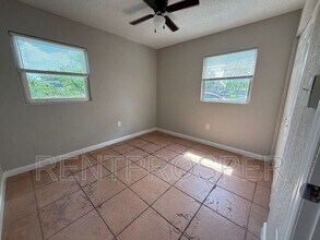 220 Garden Ave in Orlando, FL - Building Photo - Building Photo