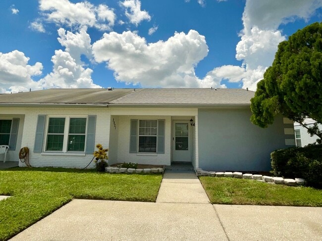 property at 2921 Stillwell Ct