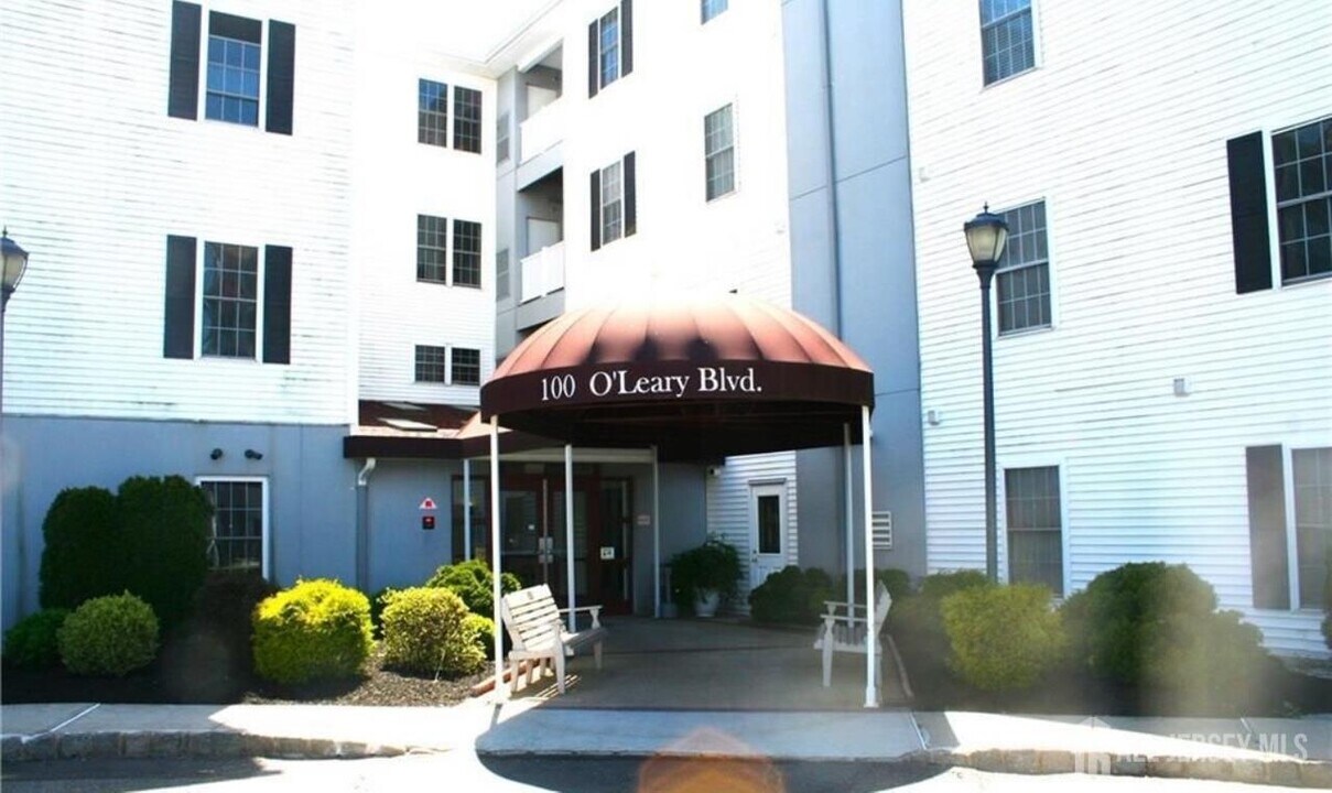 100 John T O'Leary Blvd in South Amboy, NJ - Building Photo