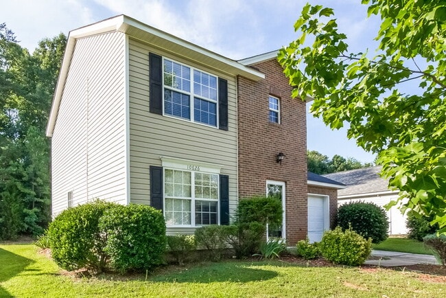 10626 Coulport Ln in Charlotte, NC - Building Photo - Building Photo