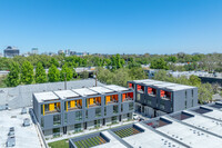 2424 Binnen Ln in Sacramento, CA - Foto de edificio - Building Photo