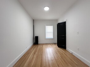 70 Nelson St, Unit 2 in Boston, MA - Building Photo - Building Photo